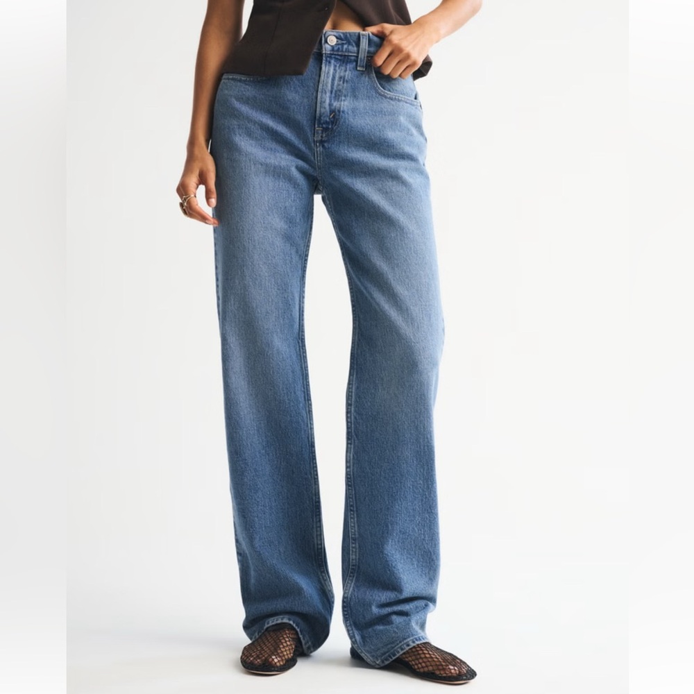 Abercrombie & Fitch 90s High Rise Relaxed Jean